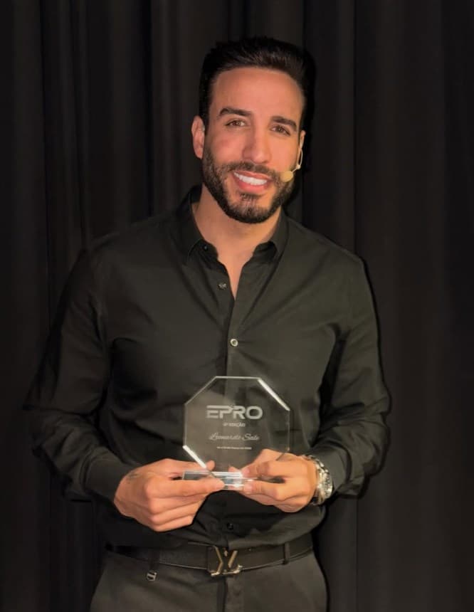 Pastor Leonardo Sale